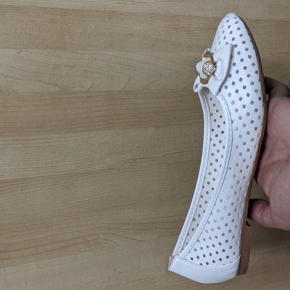 Women's hollow breathable ballet flat Golden decor White - Picture 3 of 5